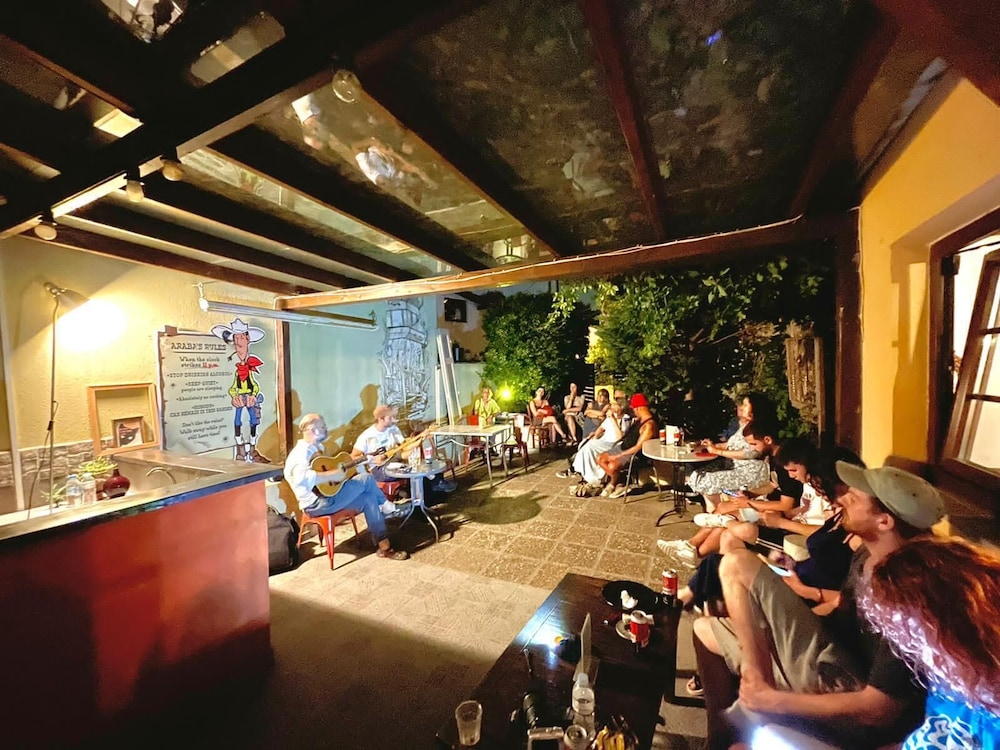 Studios Arabas - Hostel 23/50