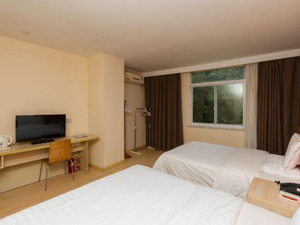 7 Days Inn (Suzhou Amusement Land Xinqu Commercial Street) 21/53