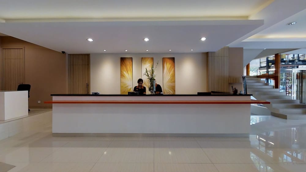 The Gloria Suites Jakarta 4/48
