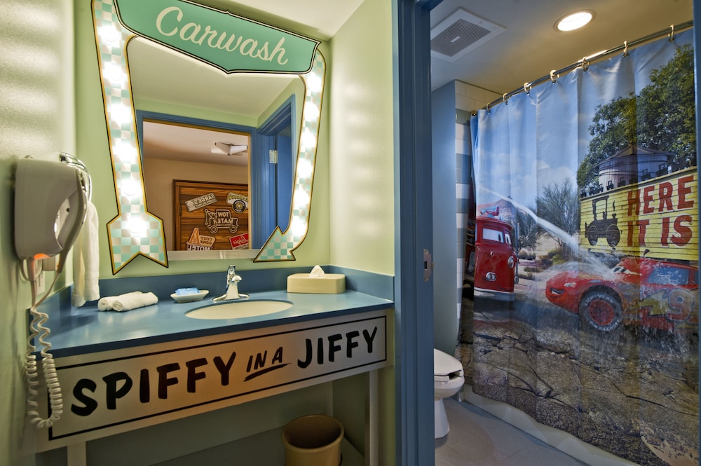 Disneys Art of Animation Resort 20/50