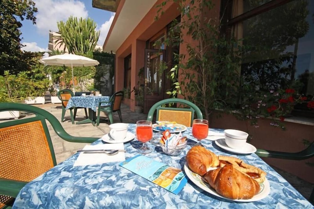 Hotel Kristina 35/49