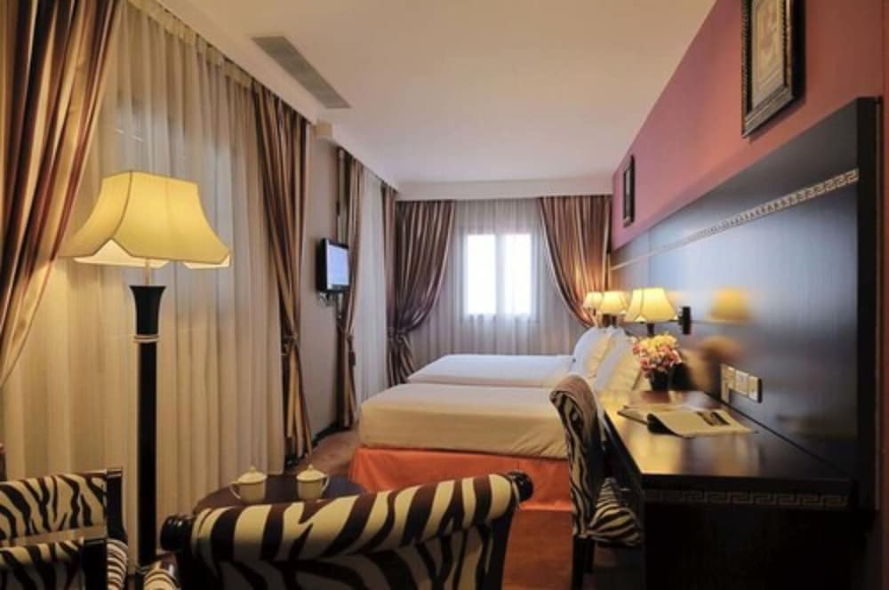 Rest Bugis Hotel 63/73