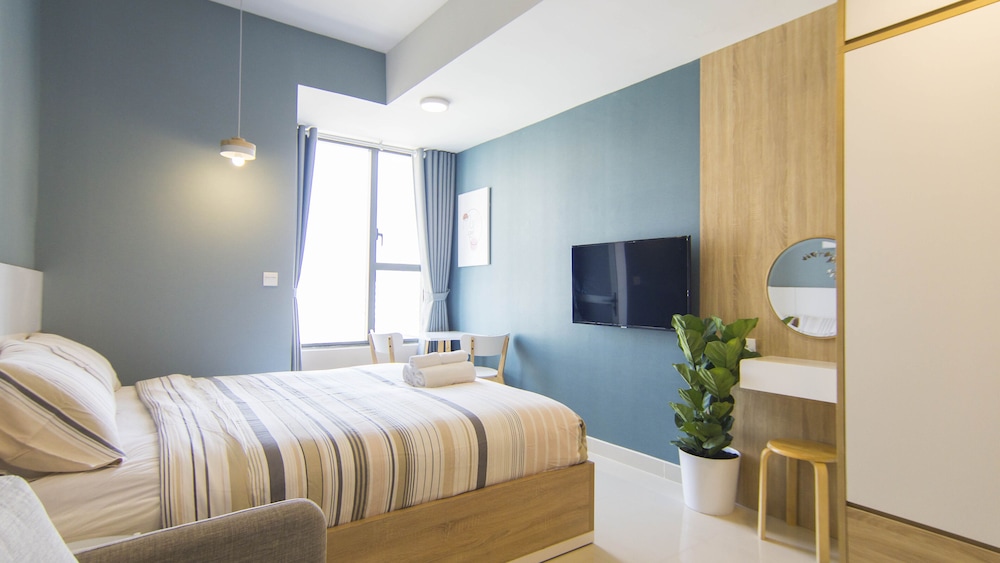 STUDIO, SUITE, CITY VIEW, KITCHENETTE