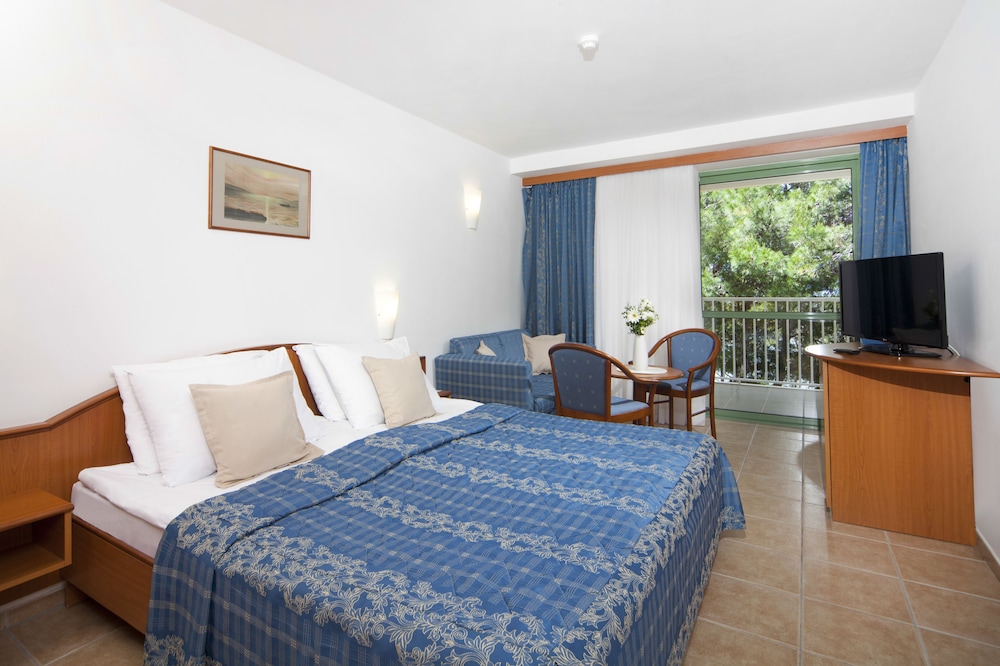 Bluesun Hotel Marina 16/35