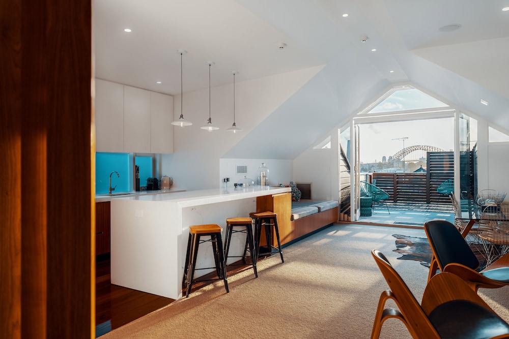CREMORNE POINT MANOR 61/73