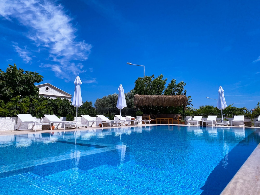 Balambaka Otel Alacati 45/50