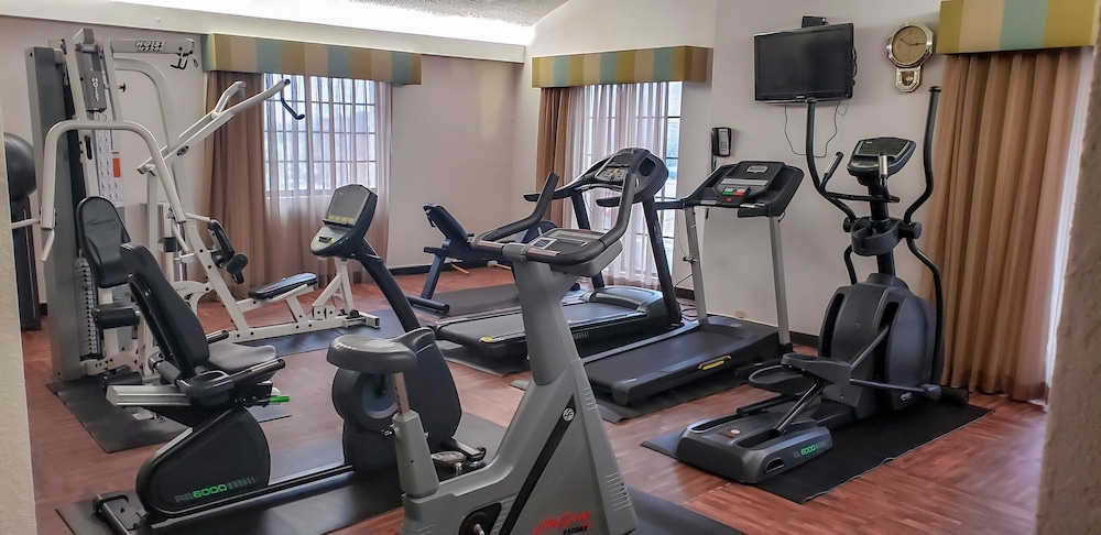 Best Western Schaumburg - O’Hare NW 24/43