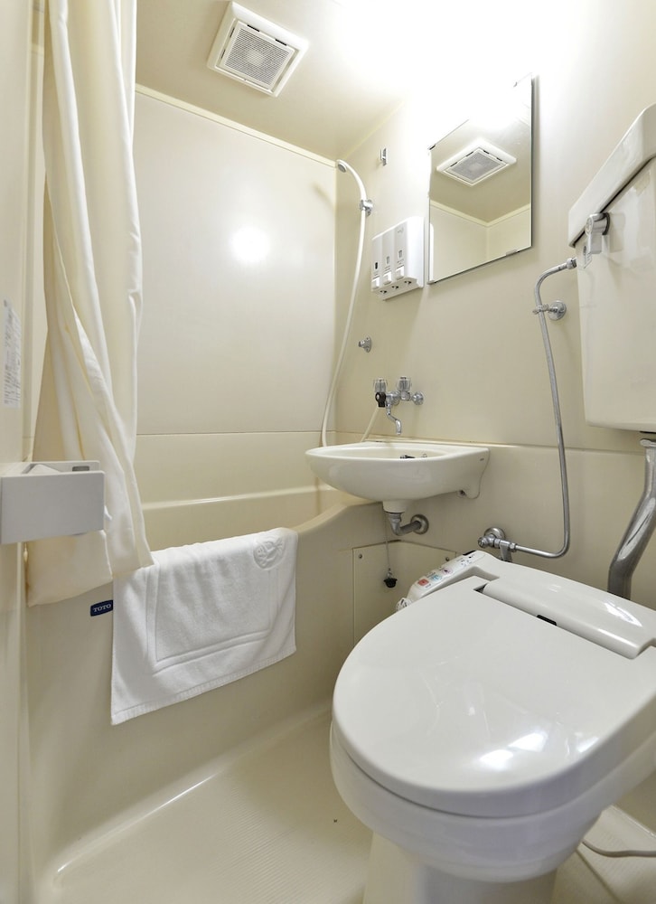 Nissei Hotel Fukuoka 55/58