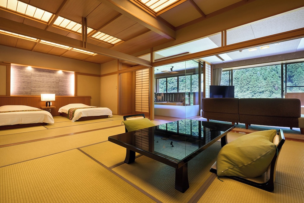 Deluxe, Suite, Twin Beds, 4 Futon Beds, River View, Outdoor Bath