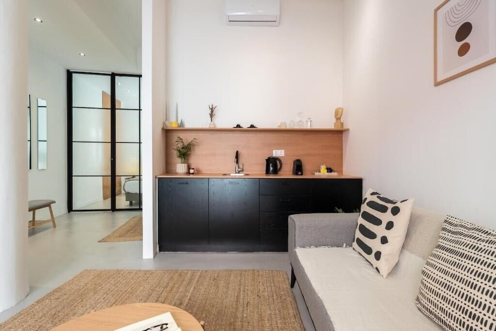 Play Psyri Athens, a member of Brown Hotels 3/49
