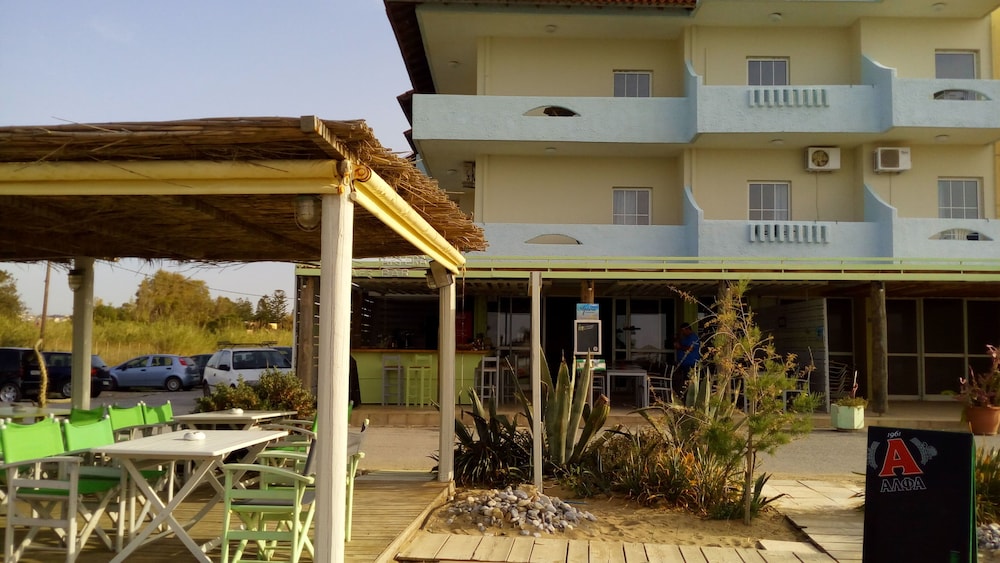 Aptera Beach 4/46