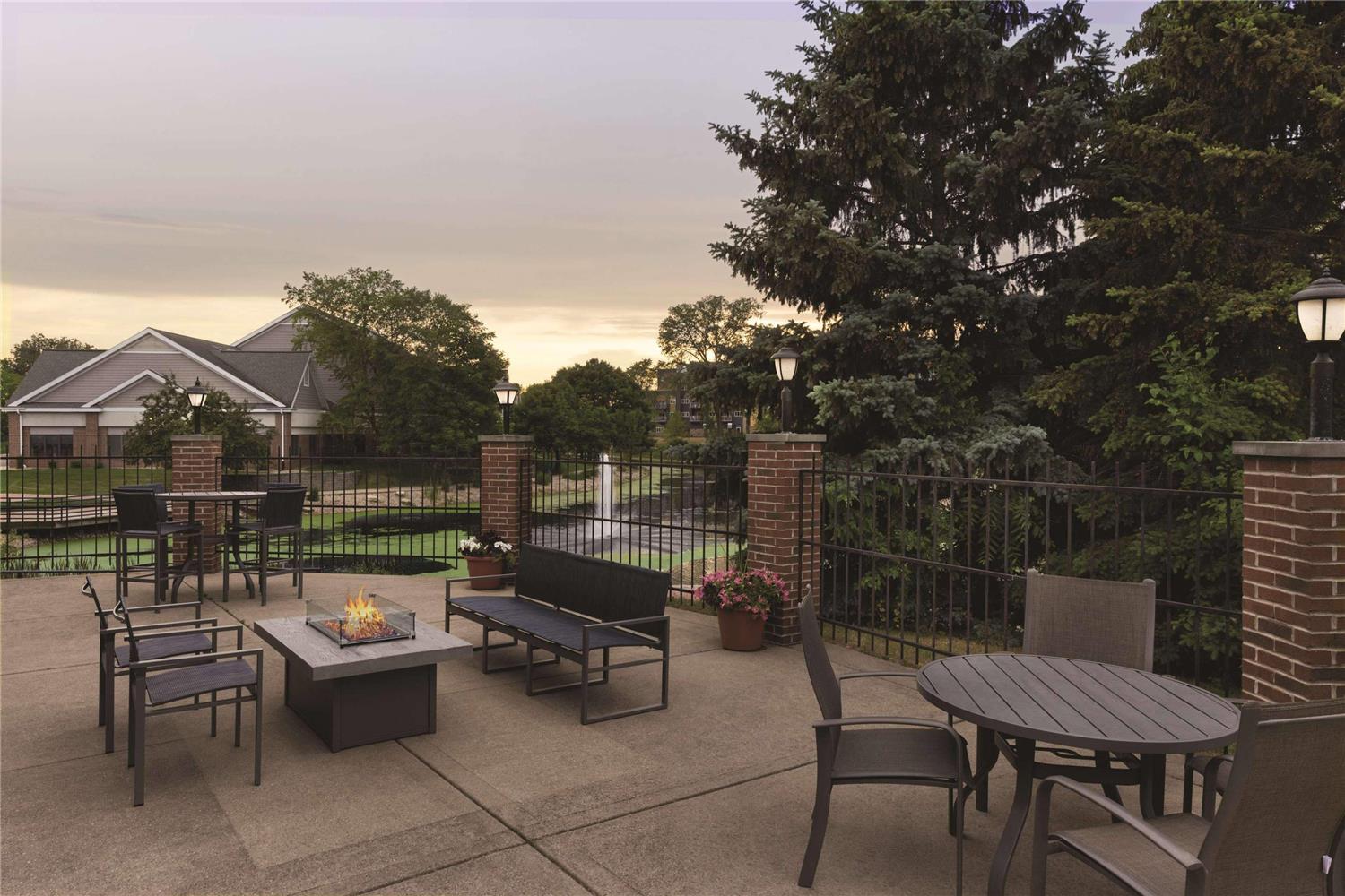 Country Inn & Suites by Radisson, Monona - Madison East 7/13