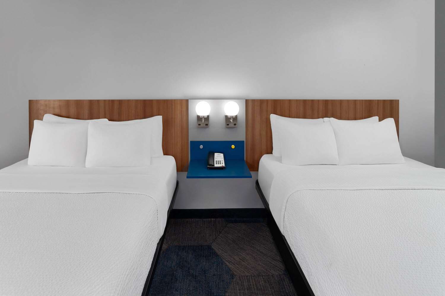 Microtel Inn & Suites by Wyndham Janesville 10/32