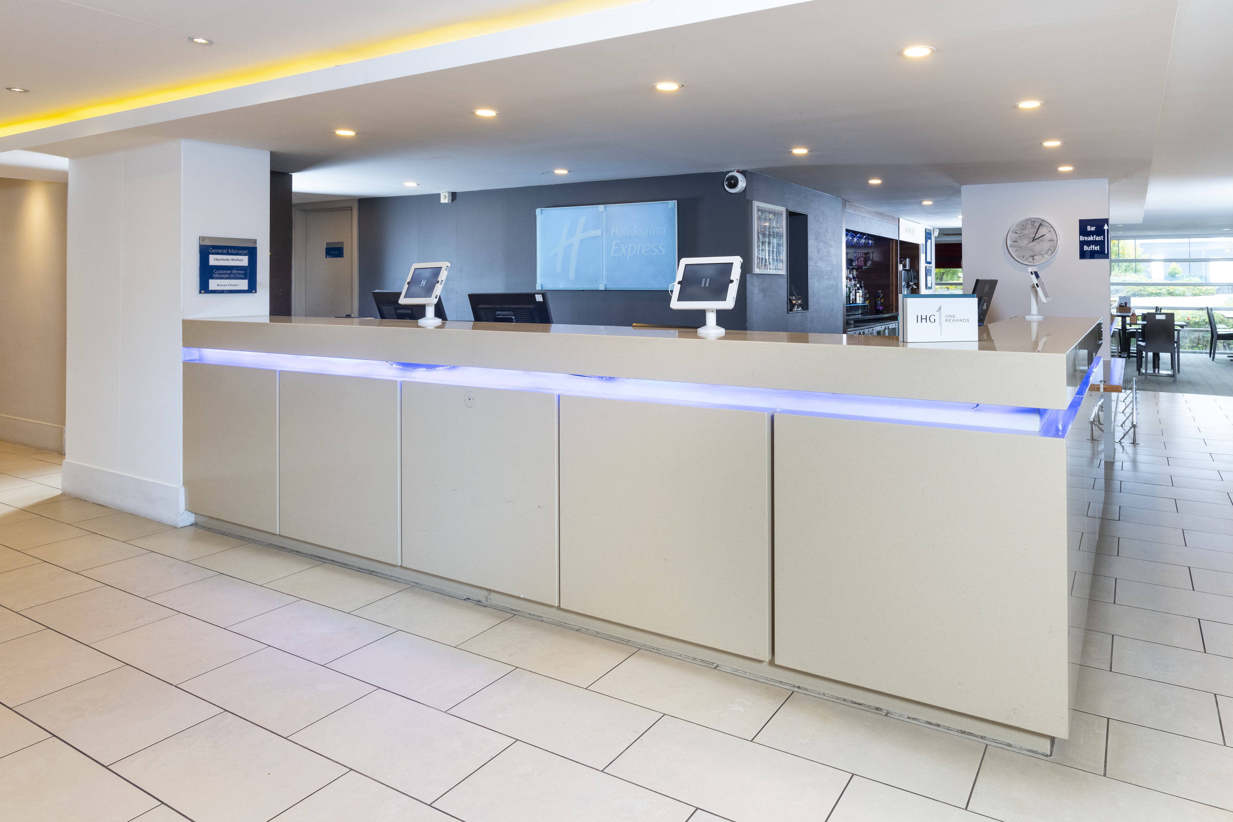 Holiday Inn Express Milton Keynes 2/46