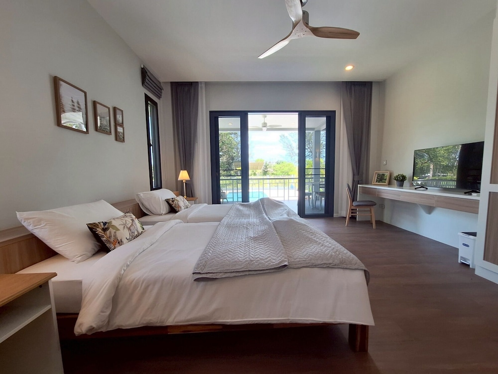 ThaiLife Wellness & Meditation Resort 26/80