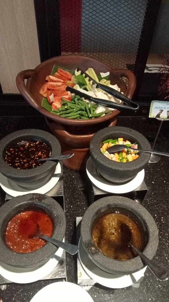 Ibis Styles Bekasi Jatibening 31/72