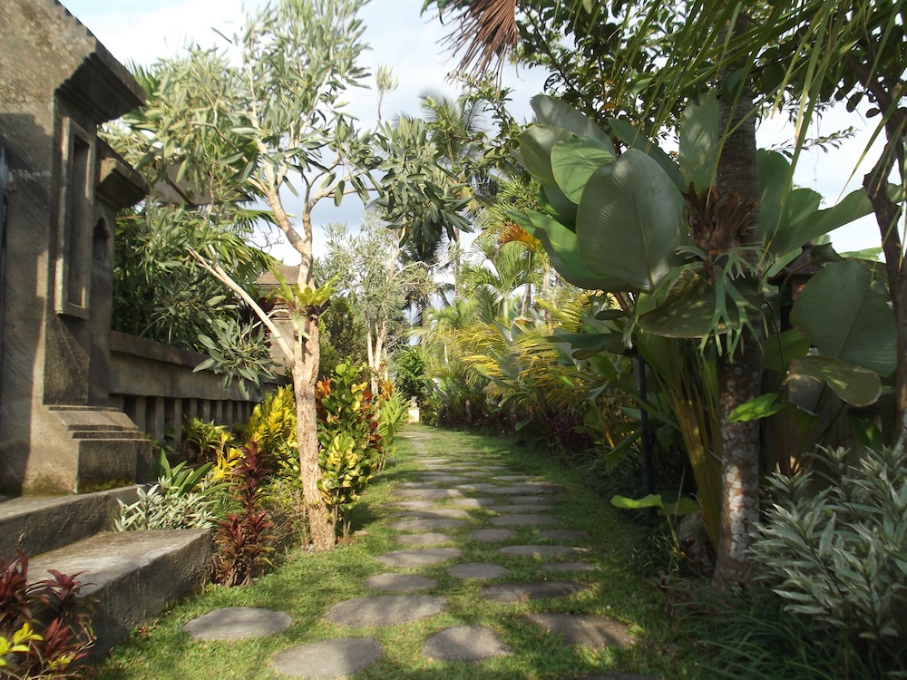 Villa Jj And Spa Ubud 77/80