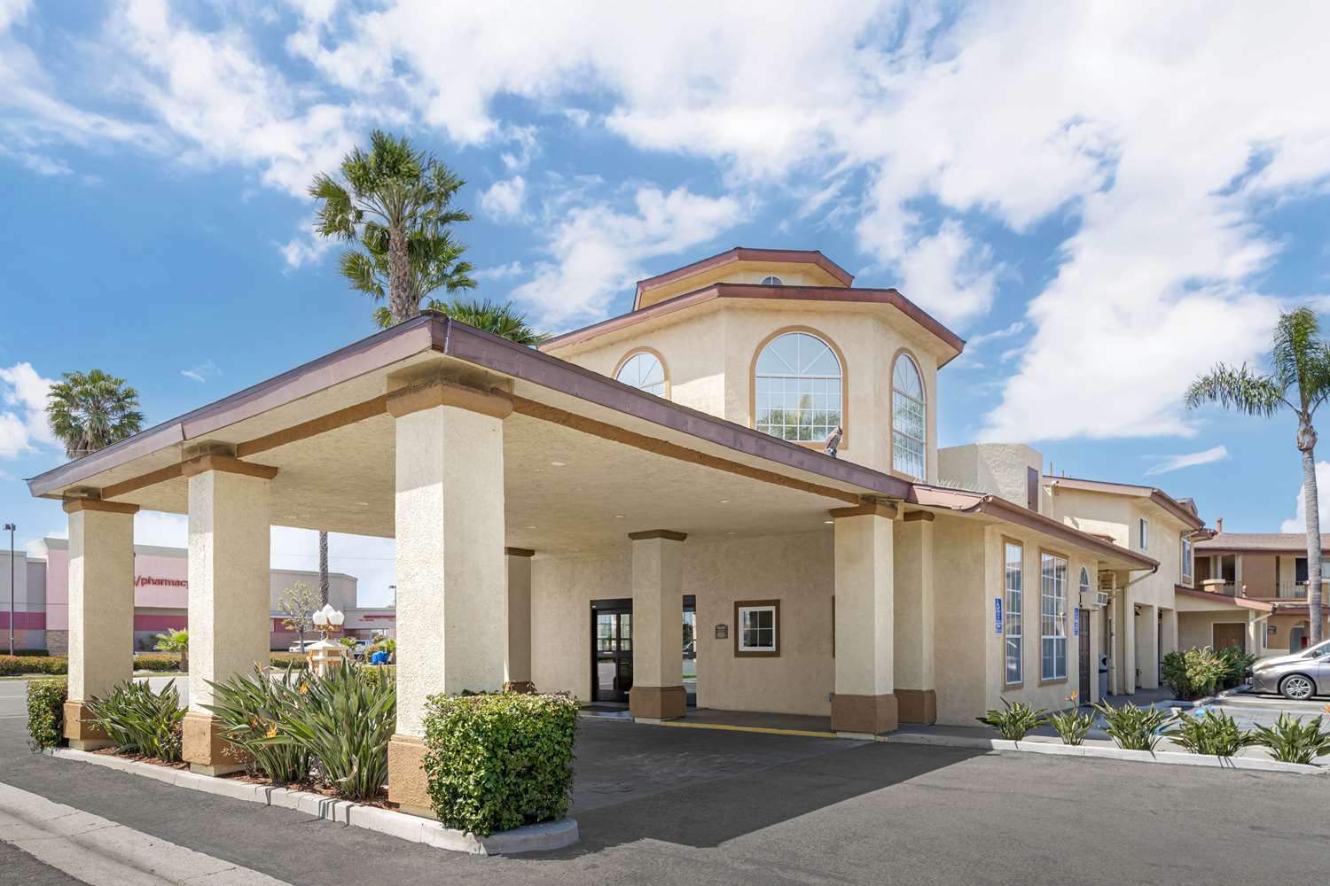 Best Western Oxnard Inn 43/48