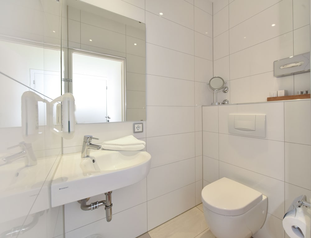 City Partner Hotel Adria 80/84