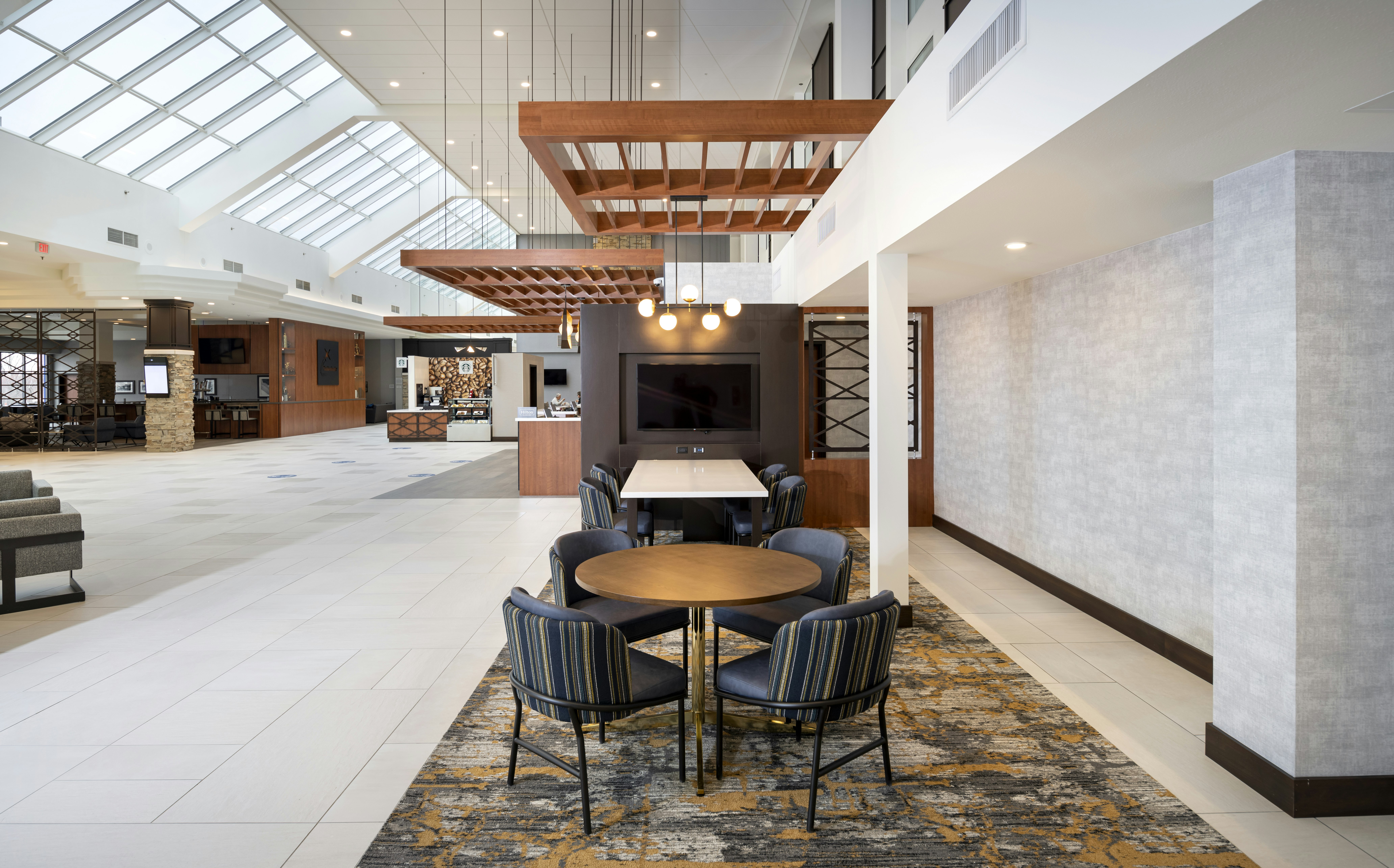 Doubletree By Hilton Madison East 22/36