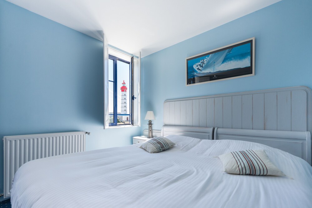 HOSTELLERIE DE LA POINTE SAINT MATHIEU 5/35
