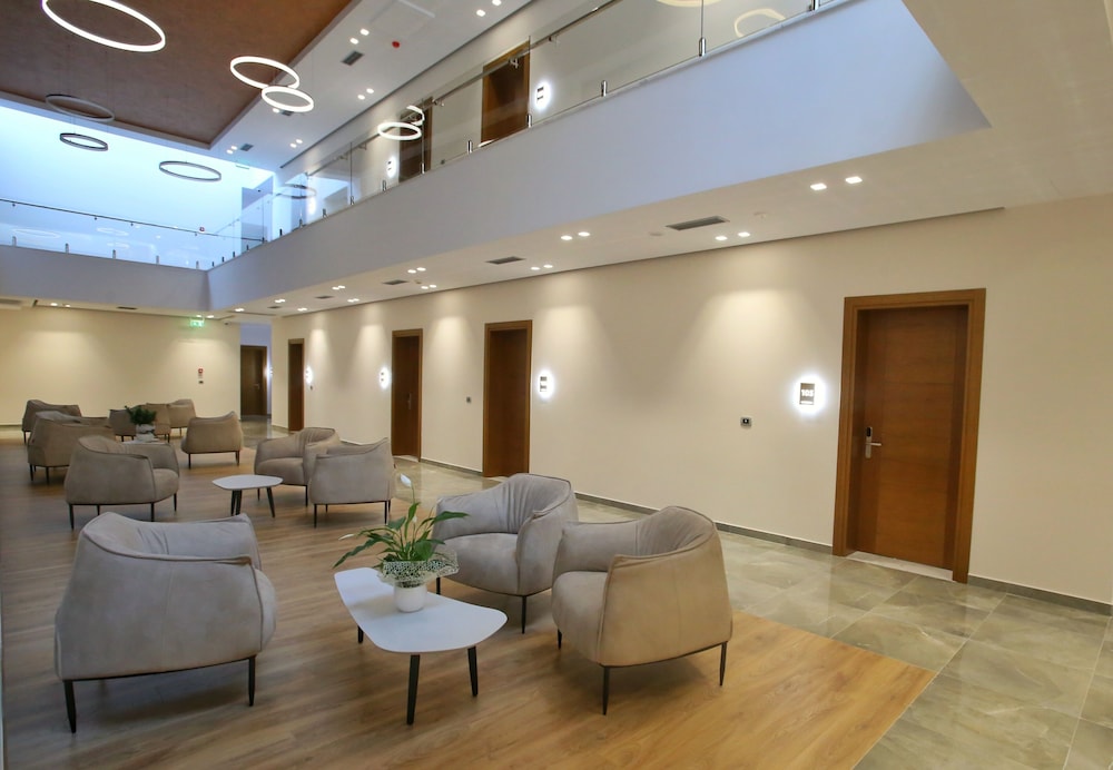 Portik Hotel 14/20