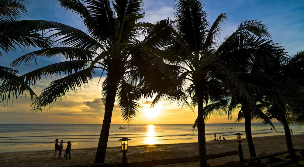 CHAOLAO CABANA RESORT 63/71