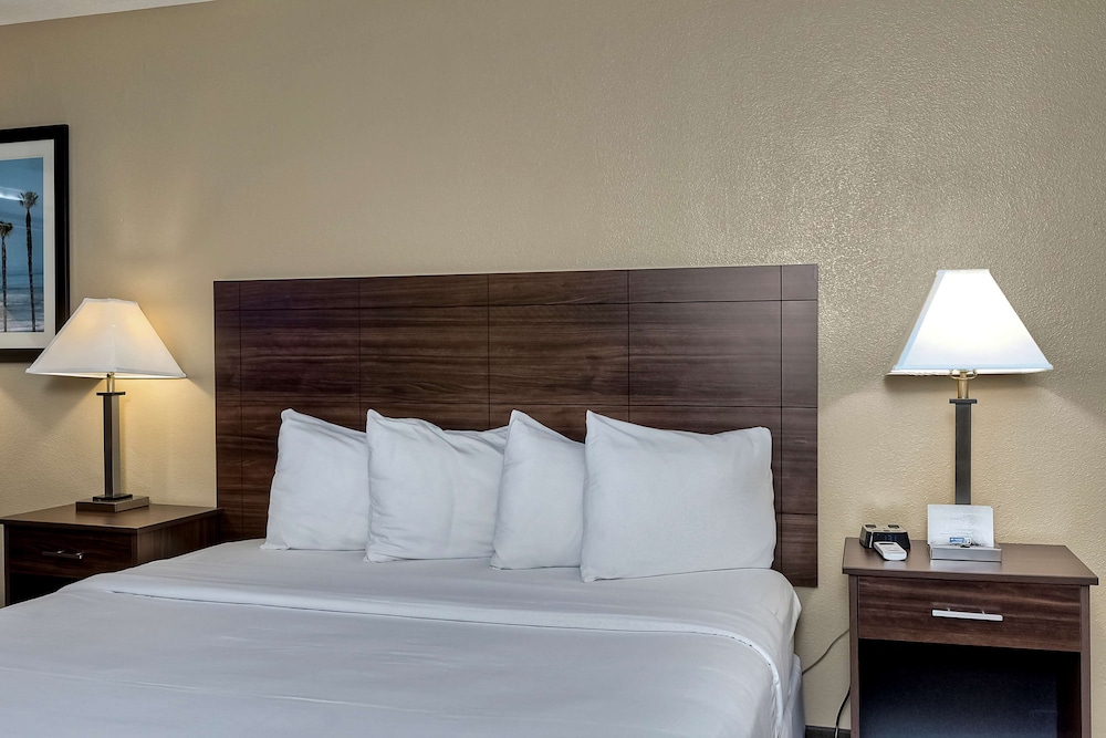 Best Western Oceanside Inn 12/46