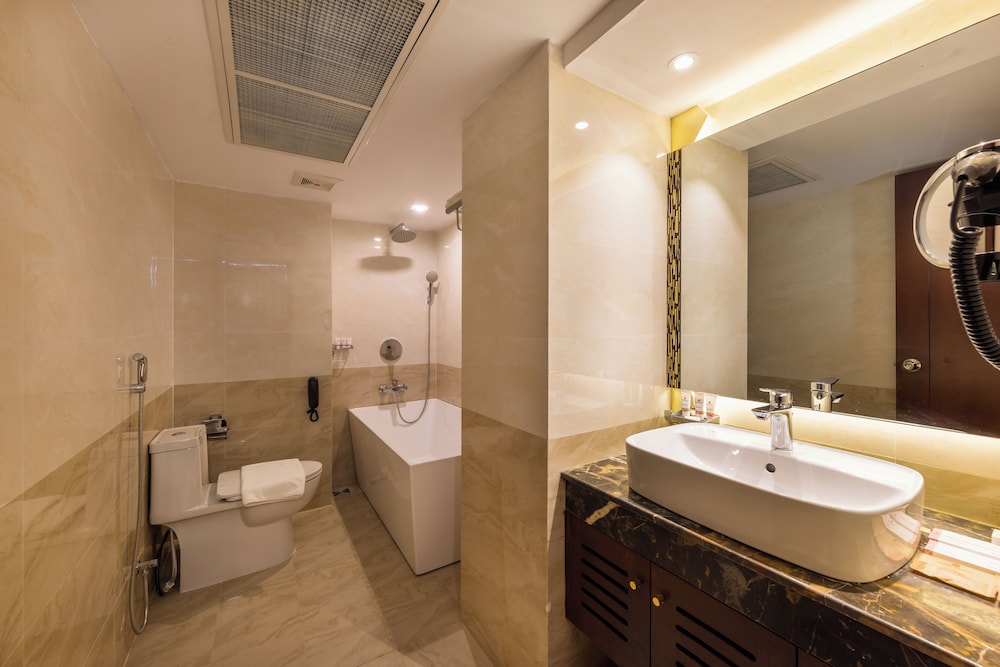 Grand Palace Hotel & Resorts Dhaka 57/61