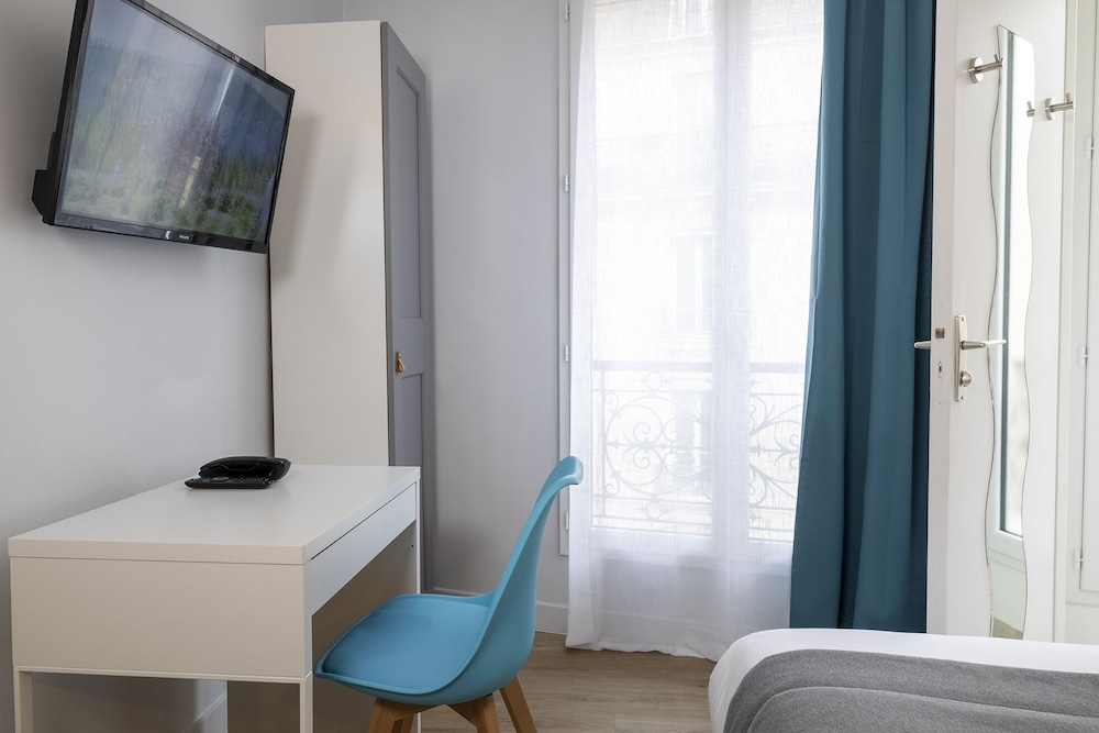 HOTEL PARIS LEGENDRE 21/51