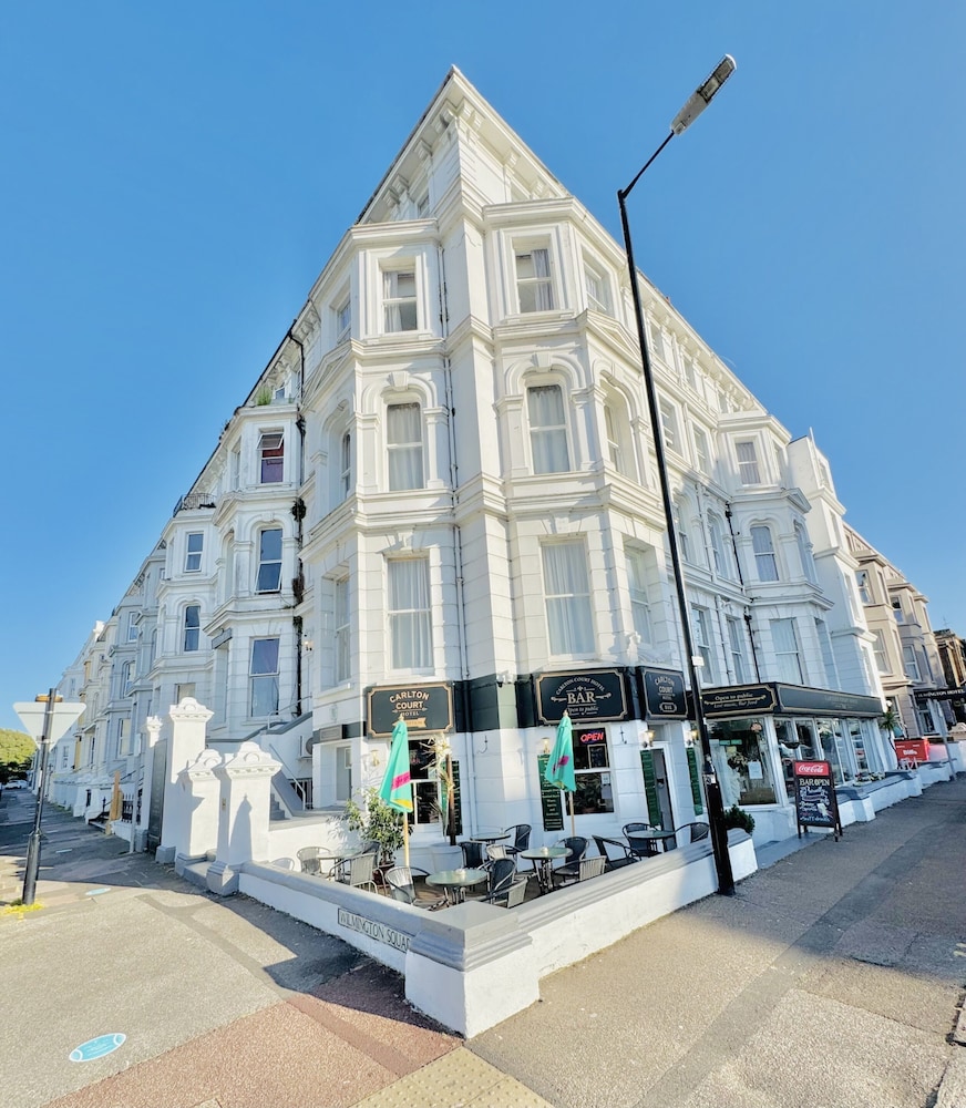 Carlton Court Hotel Eastbourne 40/49