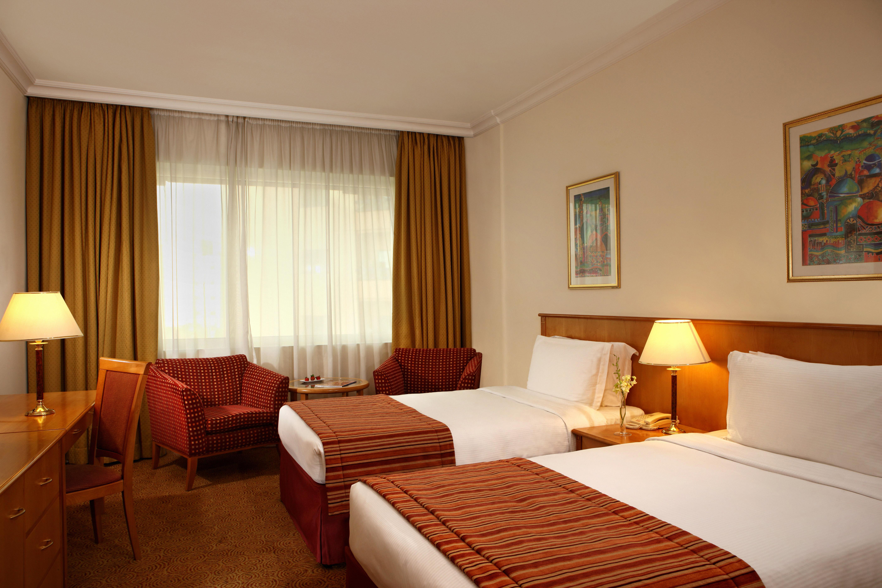 Swiss-Belhotel Sharjah 16/46