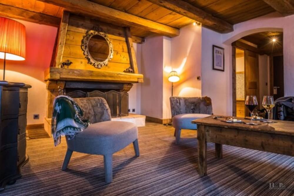 Hôtel Le Fer à Cheval 24/50