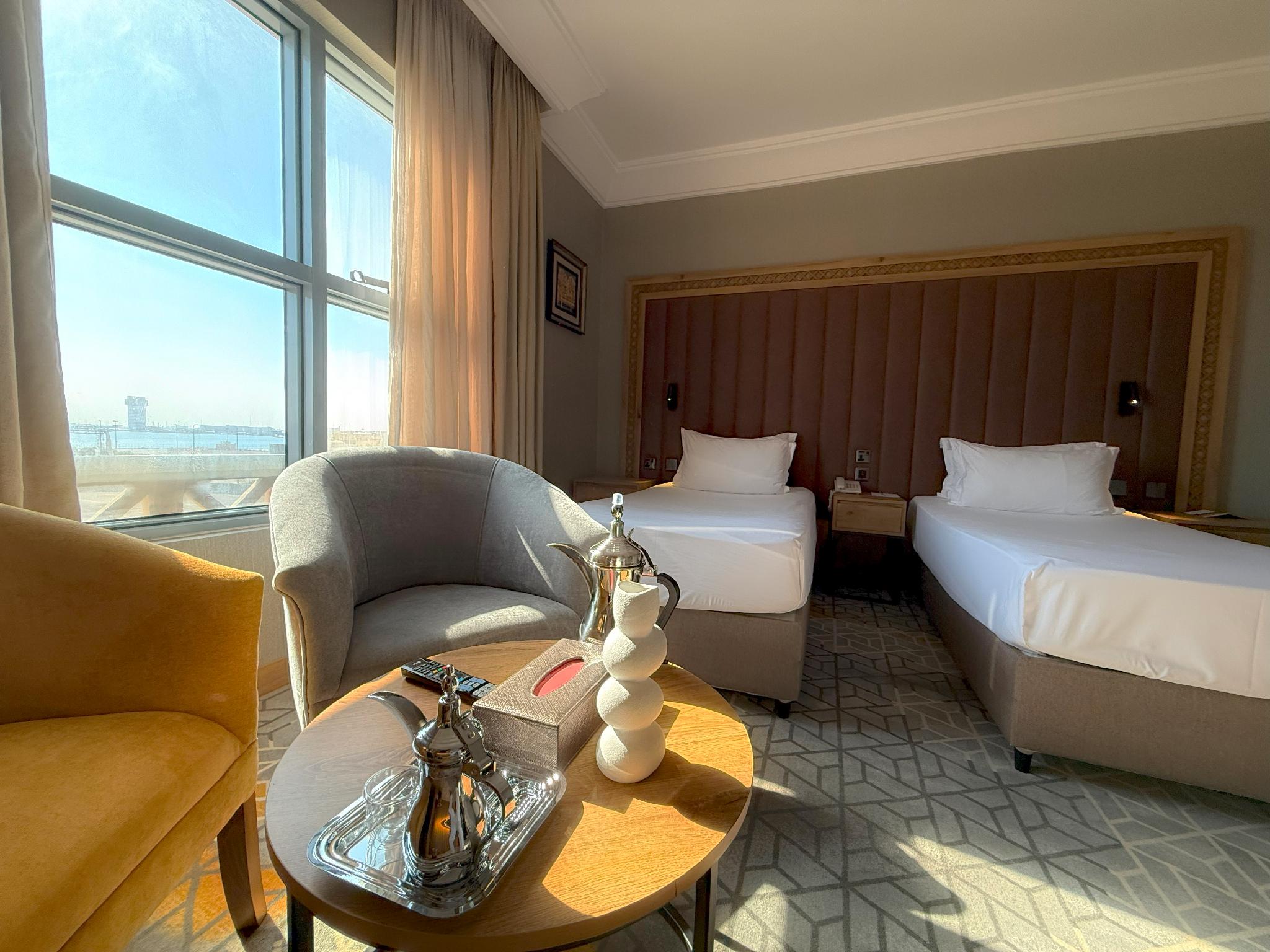 STANDARD VIEW ROOM