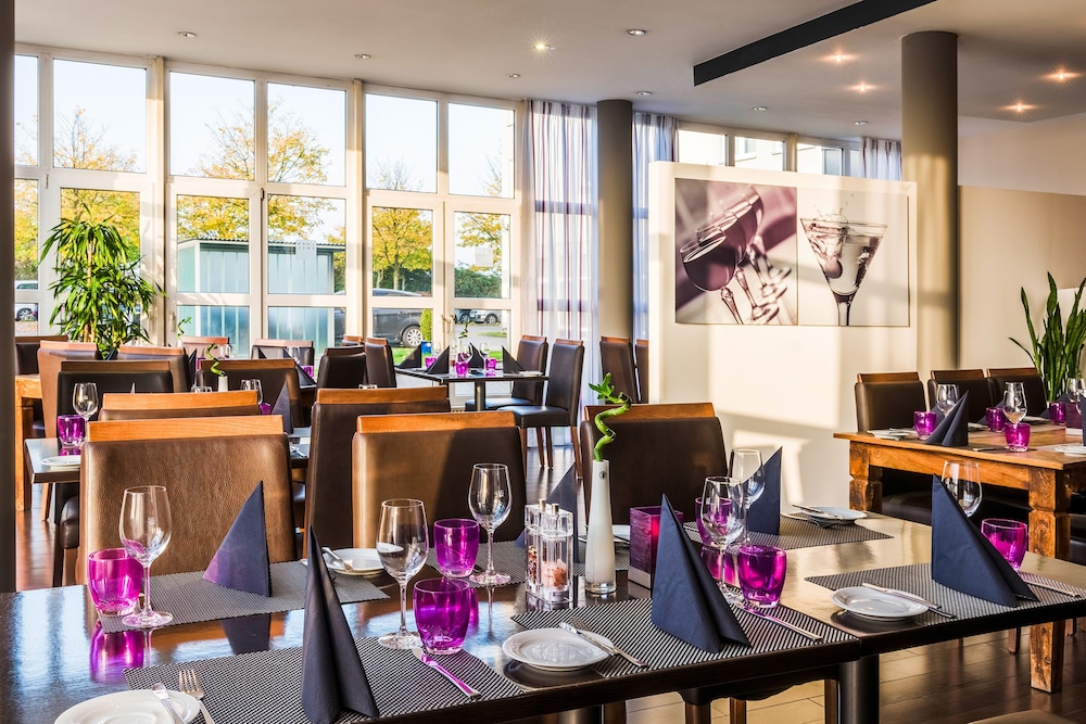 Courtyard by Marriott Dortmund 33/48