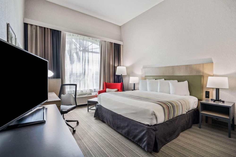 غرفة بسرير كينج لذوي الإعاقة