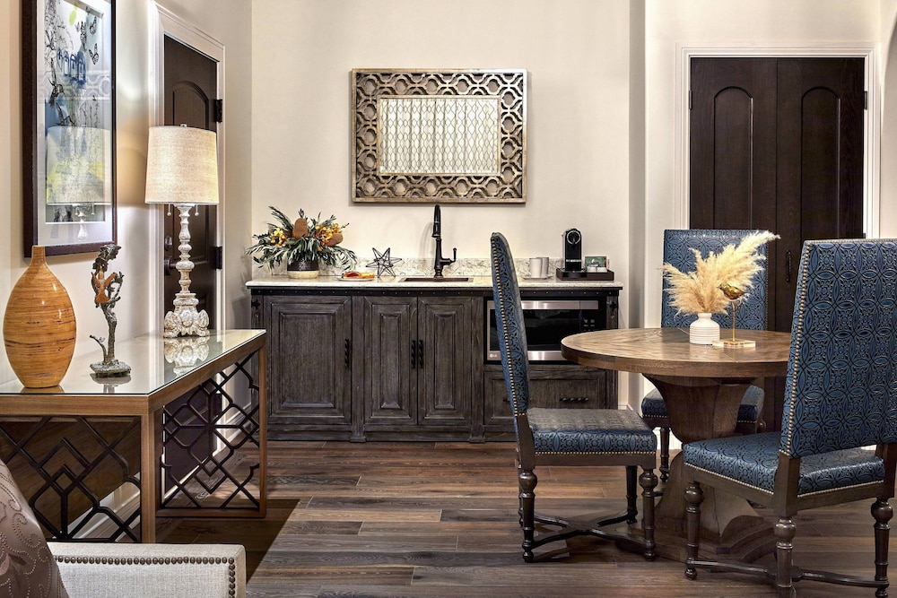 Inn At The Mission San Juan Capistrano Autograph Collection By Marriott 54/68