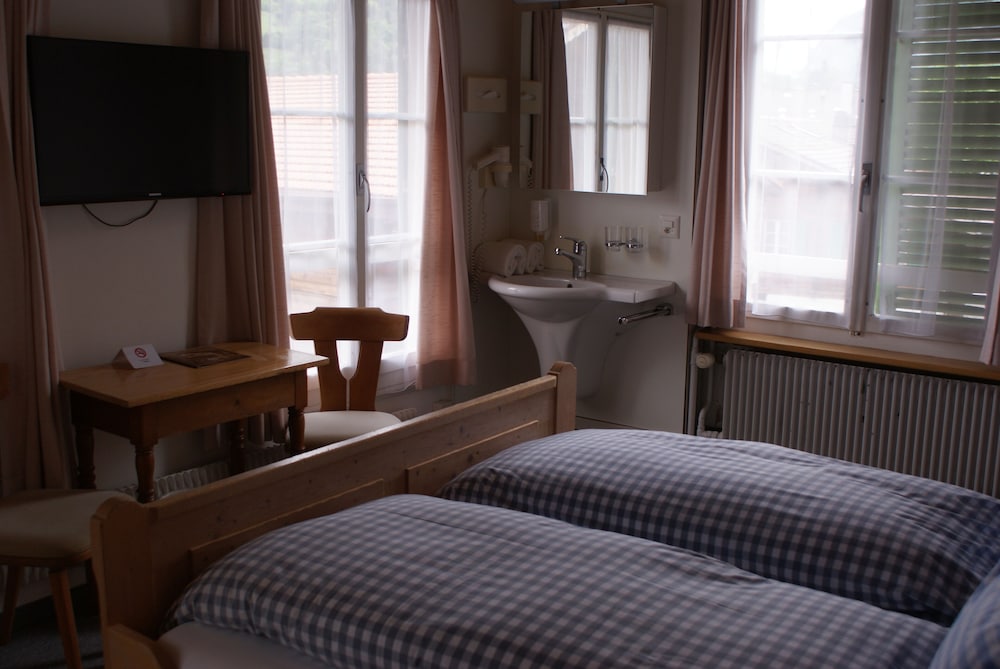 Hotel Baeren the Bear Inn 10/80