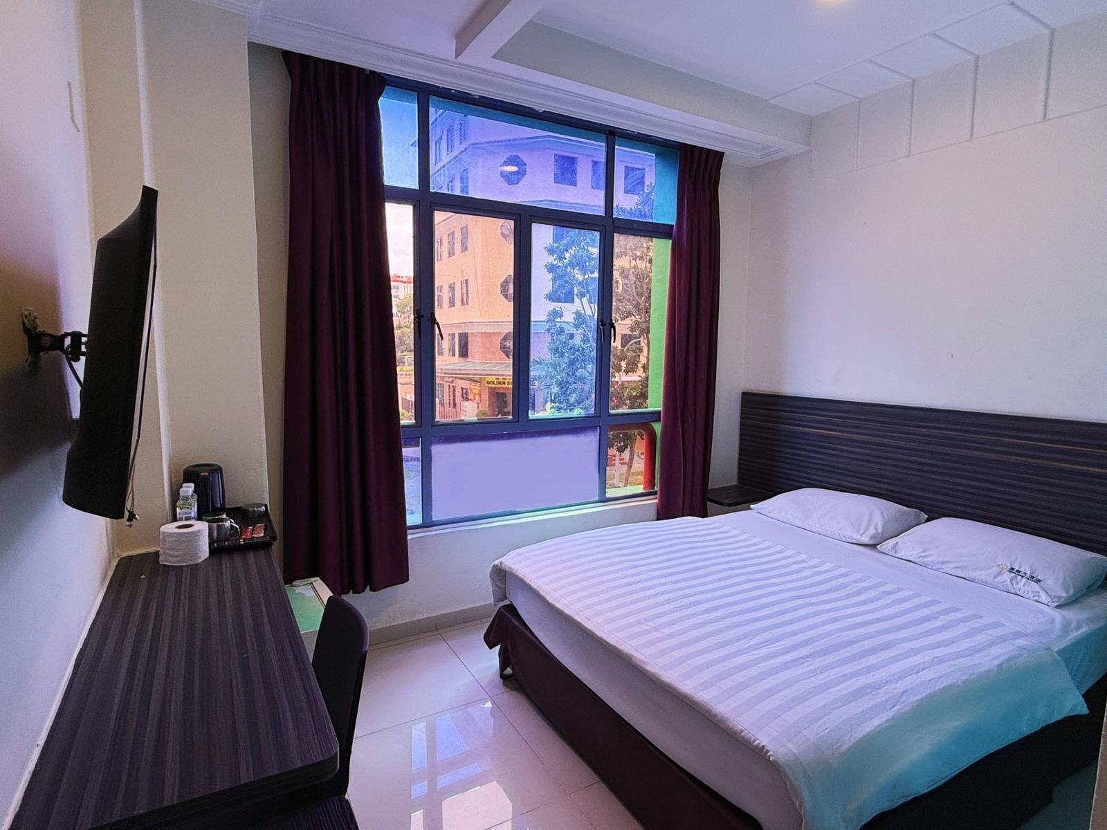 DARLENE HOTEL 24/50