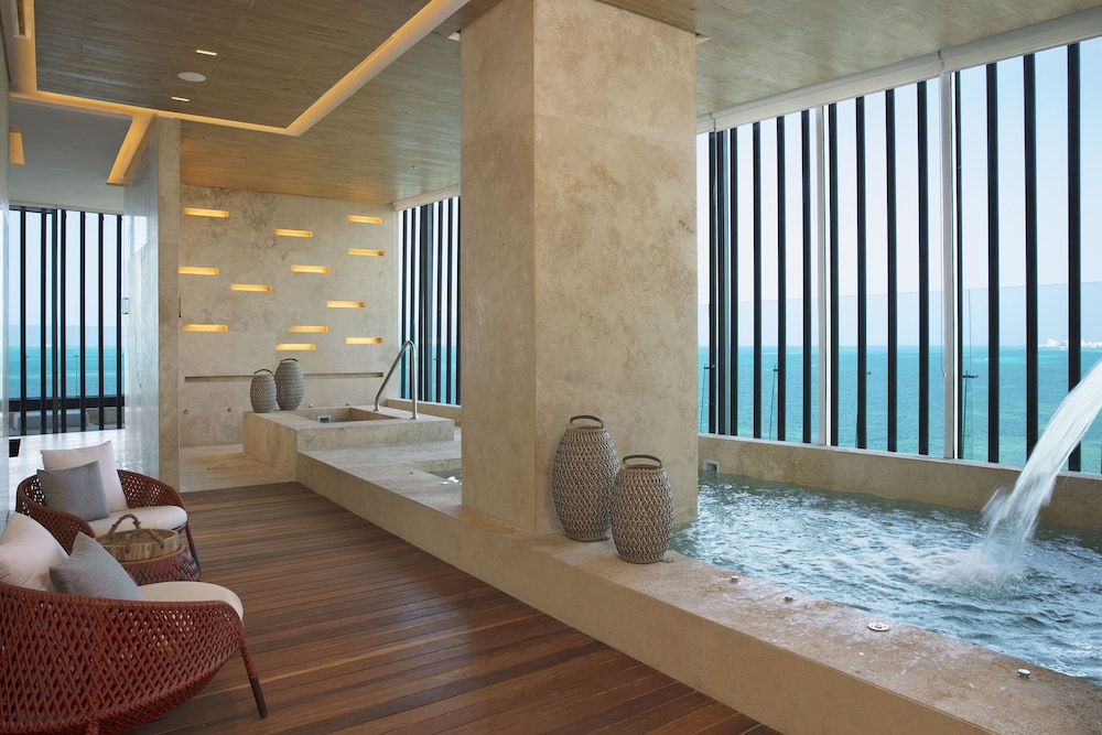 Dreams Vista Cancun Golf and Spa Resort 33/67