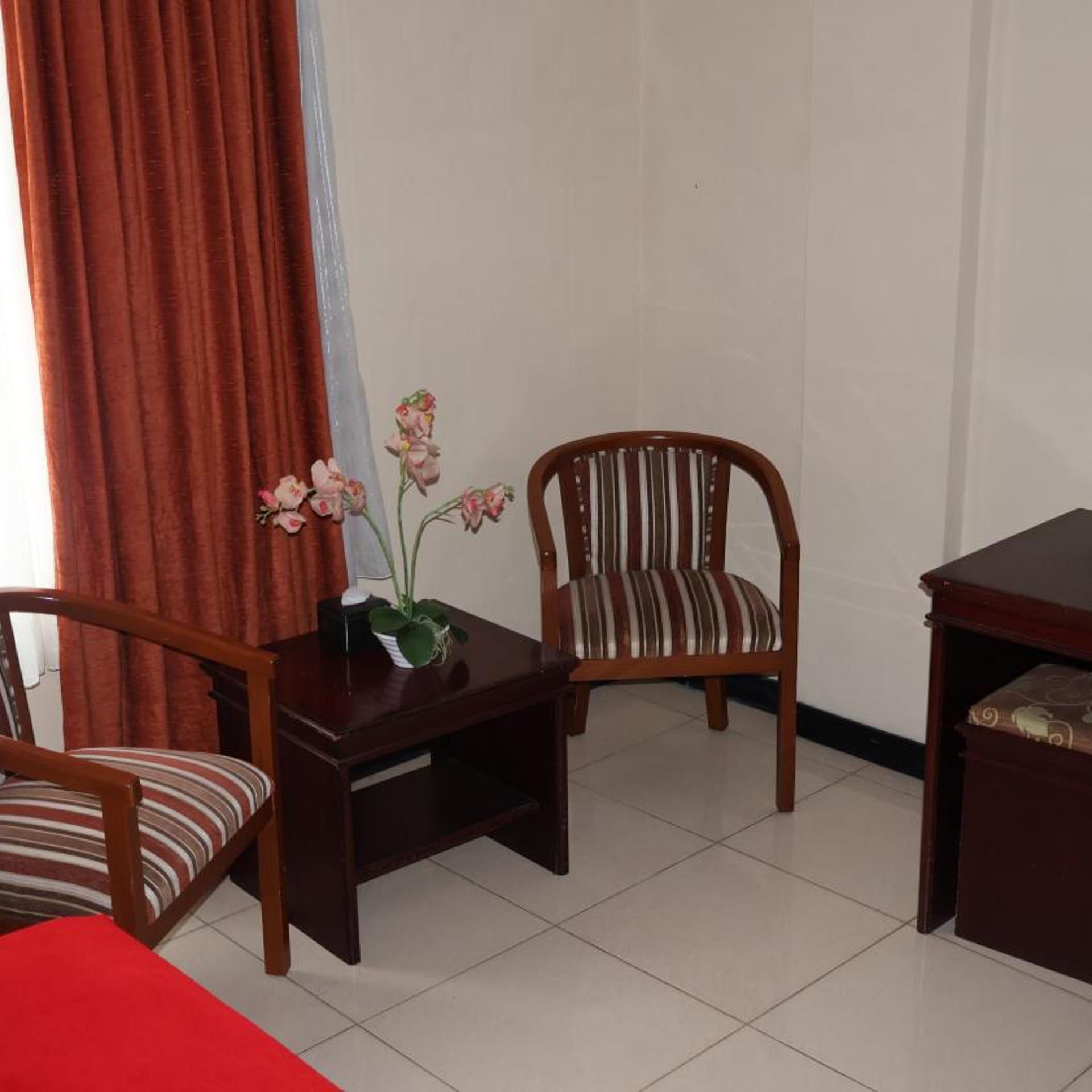 Nikita Hotel 26/49