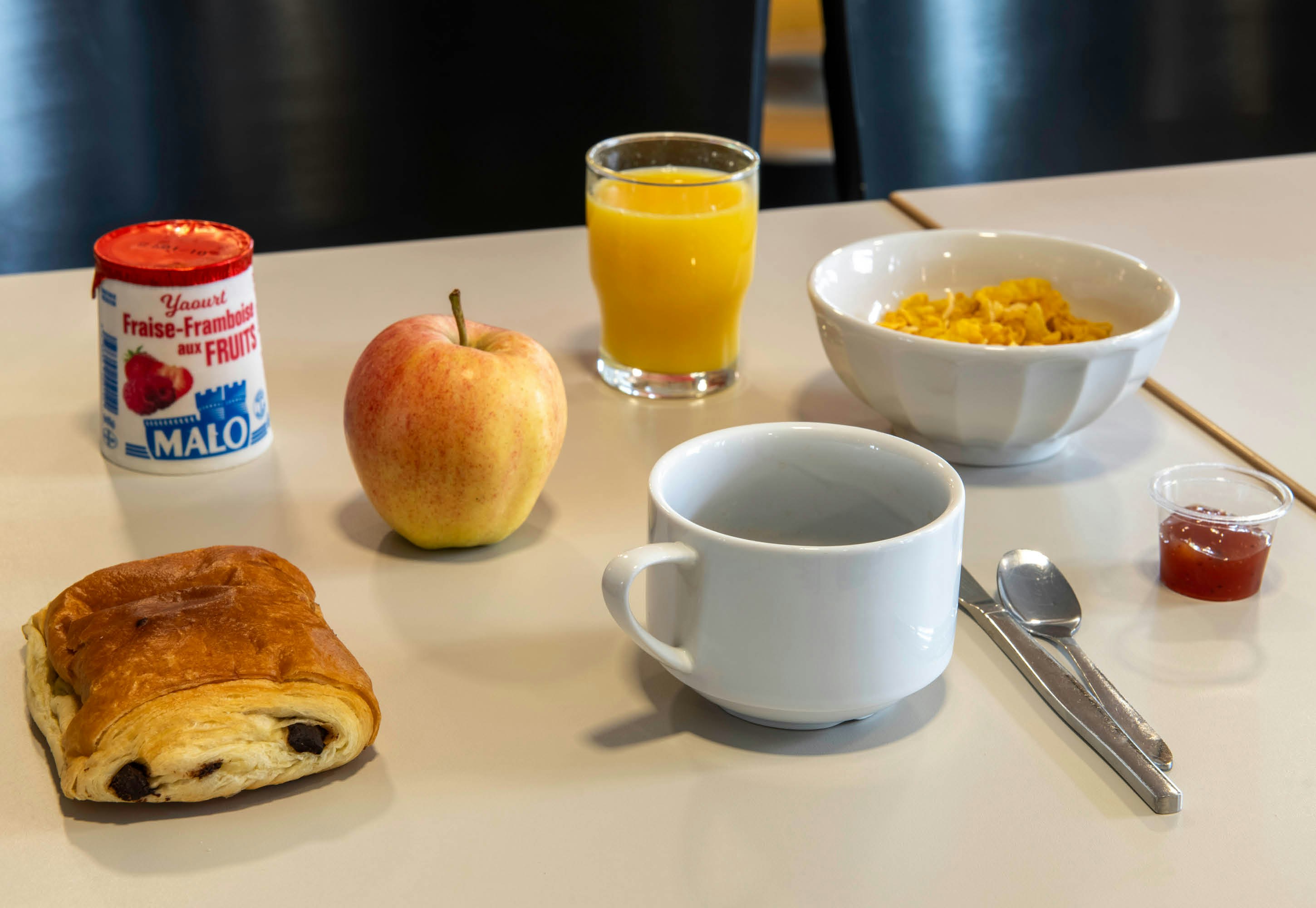 B&B HOTEL Amiens Longueau 29/35