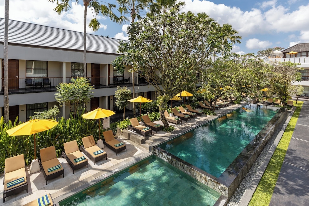 Amadea Resort & Villas 61/65