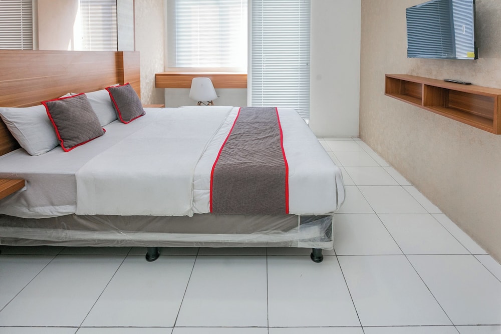 Hotel O Tower Mahakam at Riverview Jababeka Living Plaza Room PDL 99 31/41