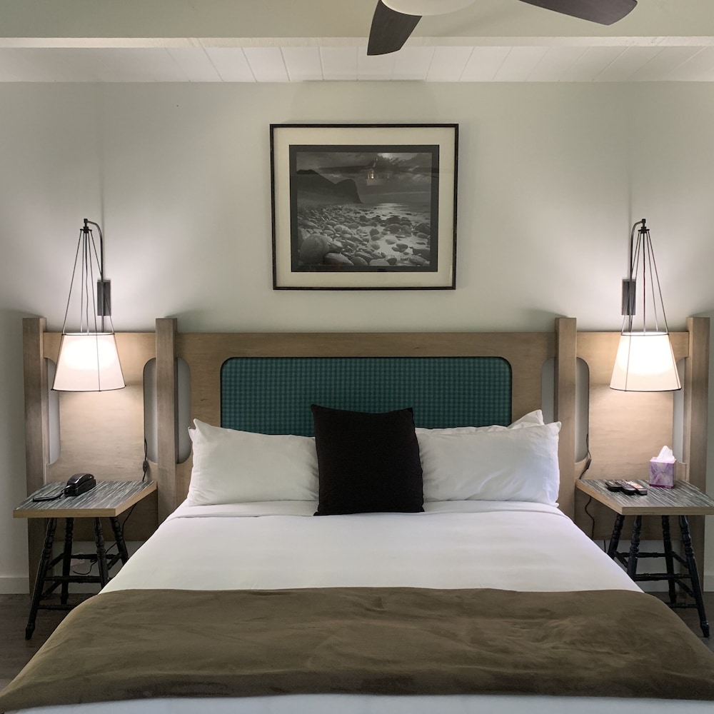Hidden Valley Inn 10/57