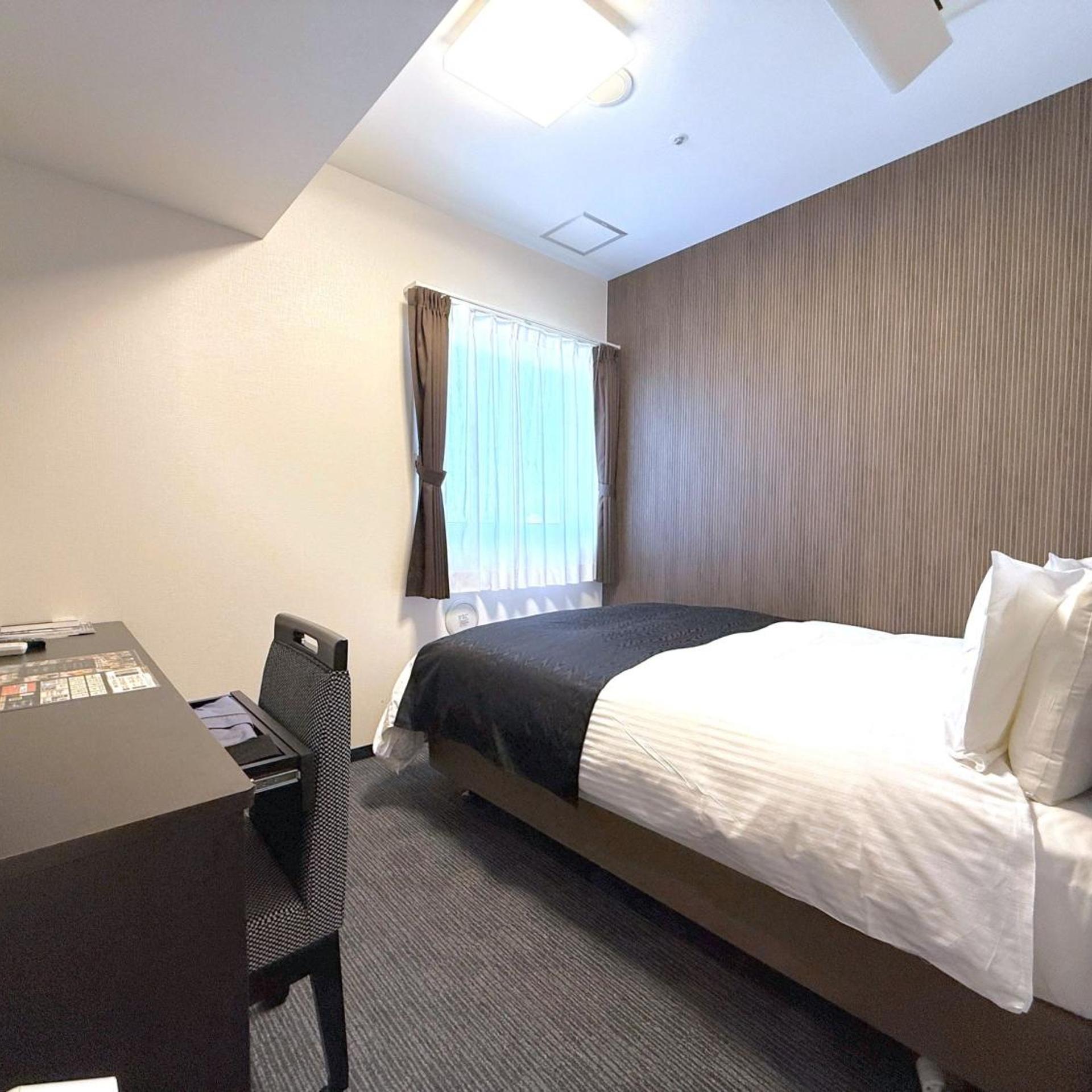 APA Hotel Keikyu Kamata Ekimae Nishi 12/25