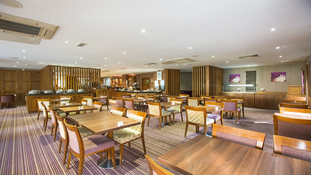 Holiday Inn Nottingham 51/68