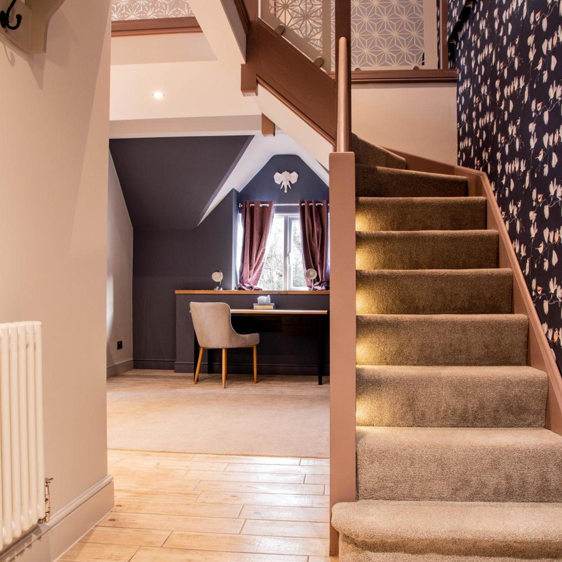 The Jacobean Hotel 5/58
