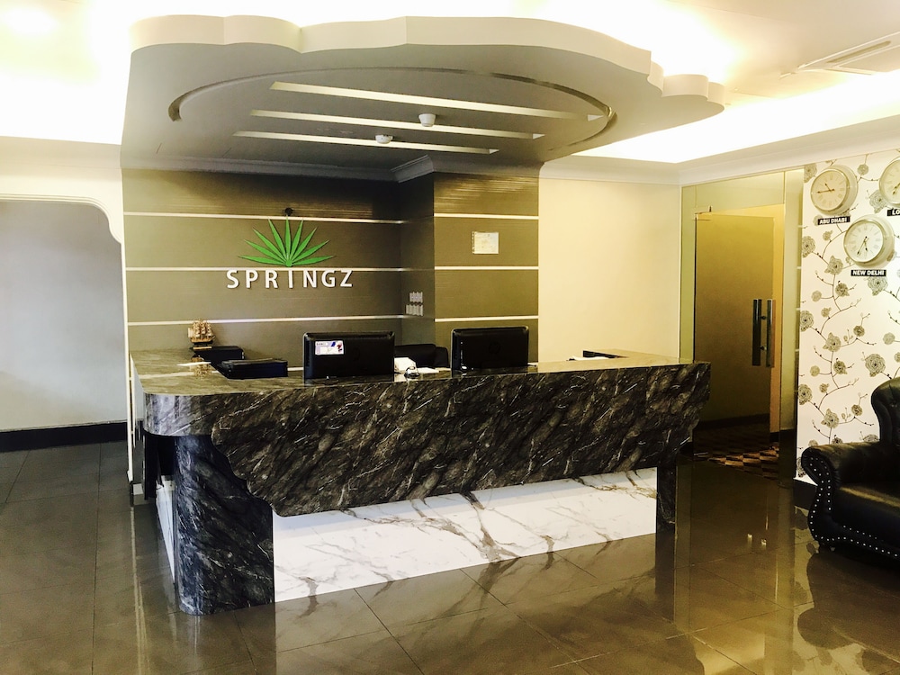 Springz Hotel Bukit Jalil 6/39