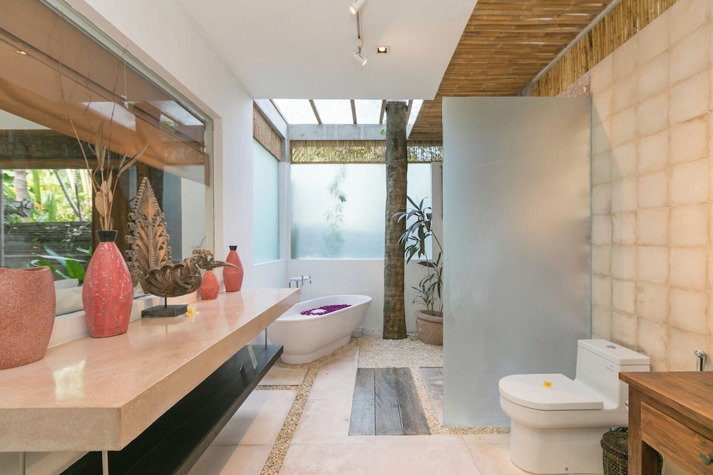 Villa Liang By Nagisa Bali 46/49